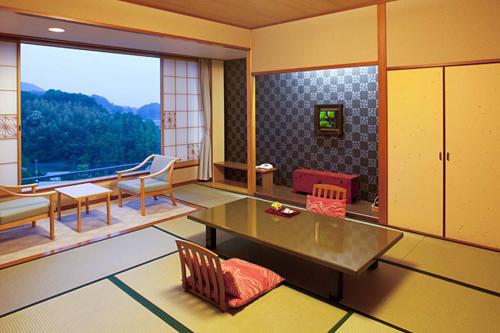 伊豆長岡ホテル天坊