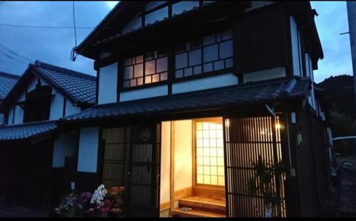 秋月古民家旅館 游