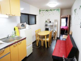 XS 2 Bedroom Apartment near Namba S37