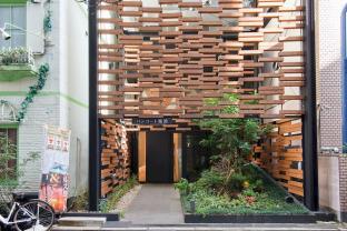 Bancourt Namba 402