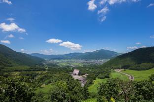 由布院温泉　ゆふいん　七色の風