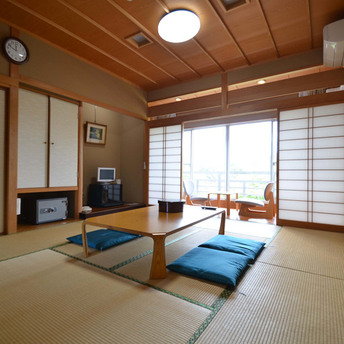 Noto Fureai Bunka Center