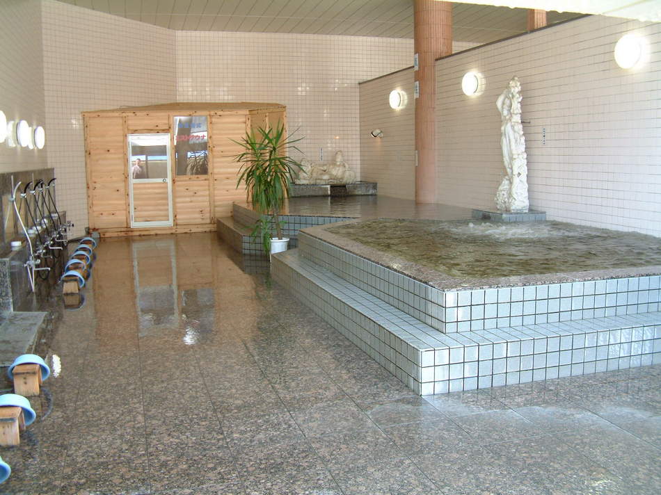 Pyramid Genki Onsen