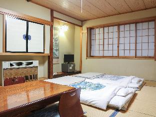 OYO 万蔵旅館