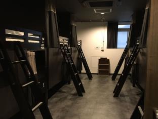 ロアホステル道頓堀