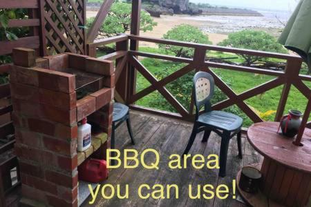 BeachHouse 1 with private beach and Free Kayak Rental