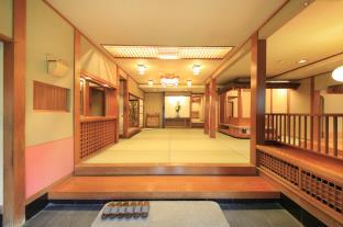 水上の自然を楽しむ温泉旅館 MICASA