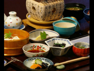 割烹旅館 もみや