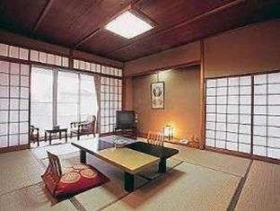 湯元ホテル