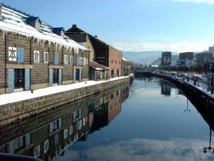 エミナ バックパッカーズ