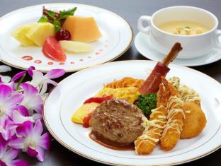 ホテルリゾネックス名護 本館