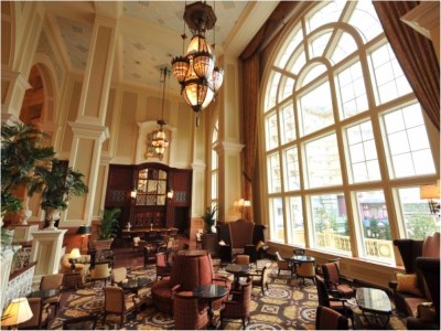 Tokyo Disneyland (R) Hotel