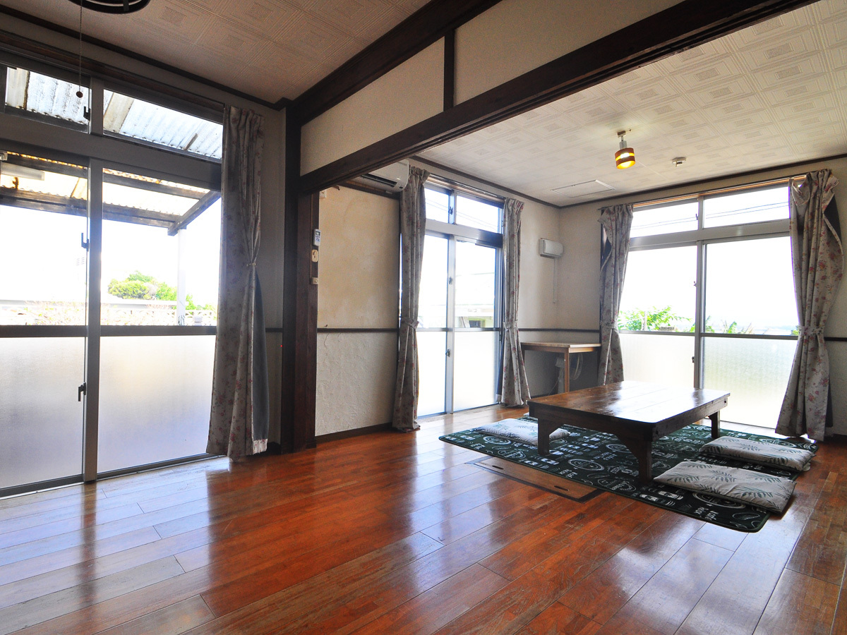 Pension Coral <Kourijima>