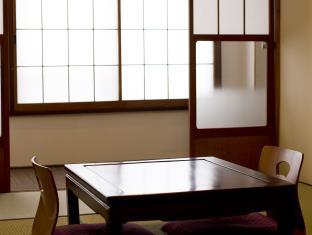 ゲストハウス富士乃蔵 河口湖駅前店