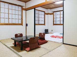 OYO 万蔵旅館