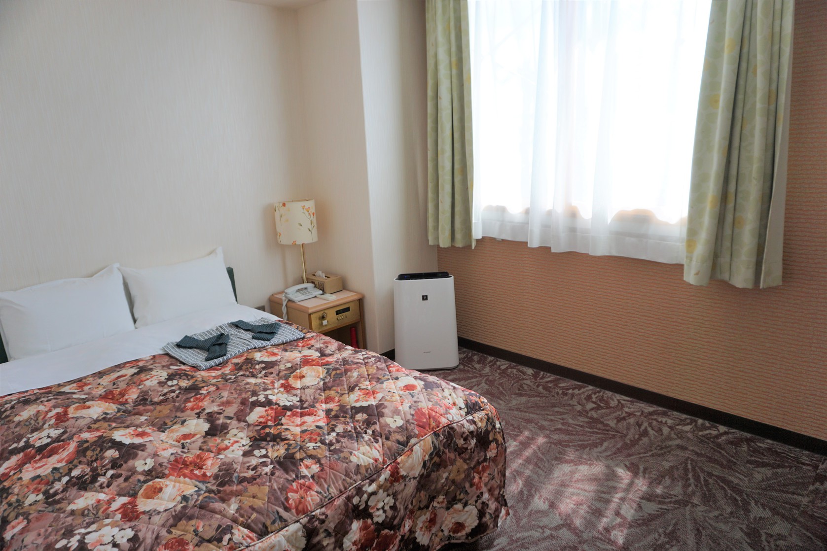 New Royal Hotel