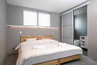 Bluebird Apartments