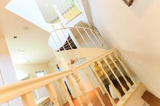 ［栄］アパートメント（104m²）｜ 3ベッドルーム／1バスルーム