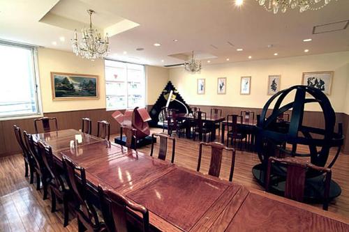 ホテル チューリッヒ 東方 2001