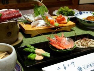 旅館 山田屋
