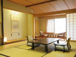湯河原温泉 川堰苑 いすゞホテル