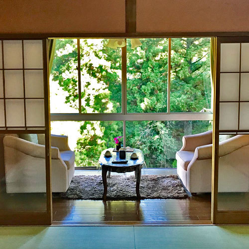 Restaurant & Ryokan Kinshokan