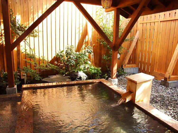 Oirasekeiryu Onsen Nonohana Yakiyamaso