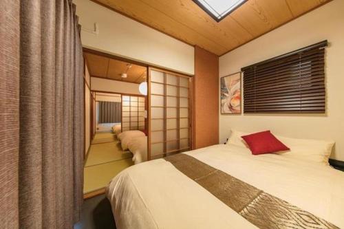 京庵 伊織 -IORI-