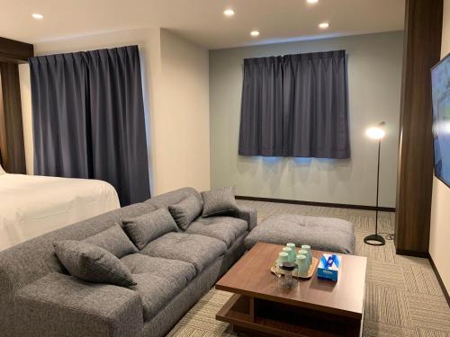 Sugaomo Winco Residence