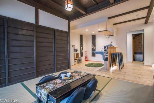 三条御陵梅ノ戸庵 Sanjyomisasagi Umenotoan