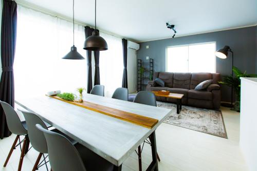 -New- #割引セール #BBQ可能 #長期滞在歓迎! ' ML3 CASA 一花 ' で沖縄を満喫しよう !!綺麗な戸建まるまる貸切