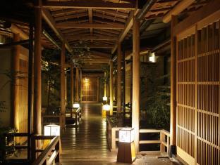 河口湖温泉寺 露天風呂の宿 夢殿
