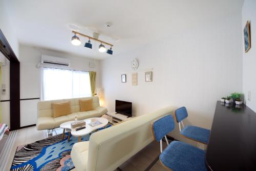 EX Itoman Apartment 402