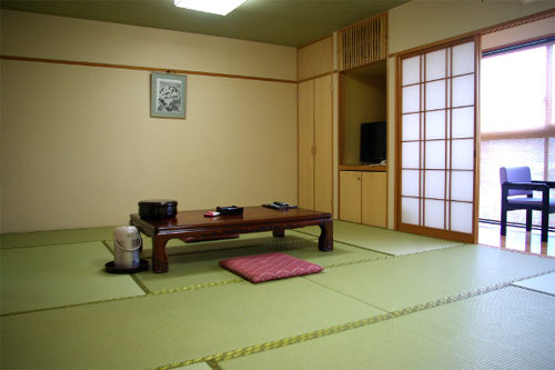 Ueki Onsen Takanoya