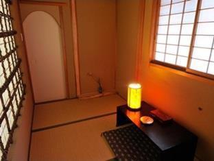 塵表閣 本店