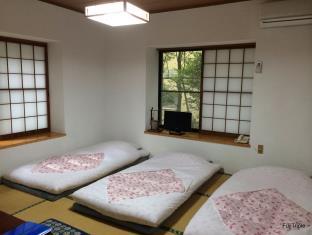 富士箱根ゲストハウス