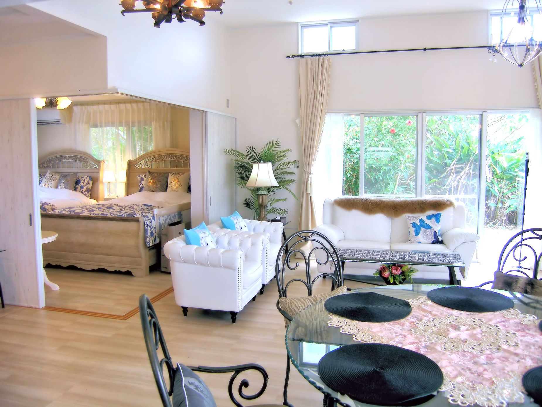 Rose Terrace Bise