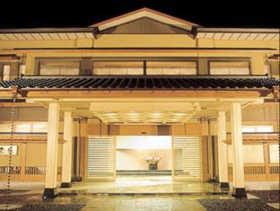 西山温泉 慶雲館