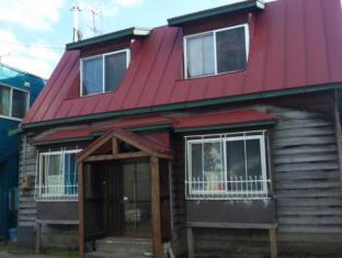 エミナ バックパッカーズ