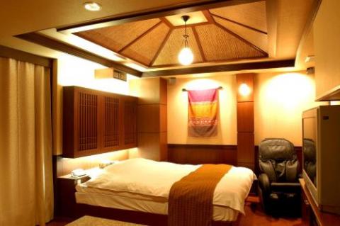 ホテル カーシュ（大人専用）