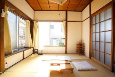 ジャパニーズハウス　バイ　新宿