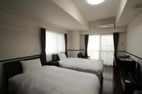 クラスイン与儀 