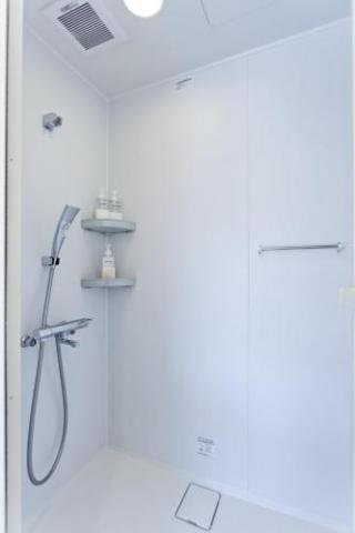 カーサ カマクラ エスプレッソ パブ & ベッド