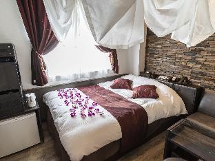 ホテル プティバリ ガーデン 新大久保店 アダルト オンリー