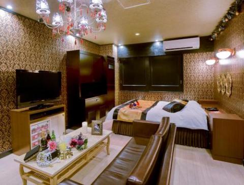 ホテル クリスマス ナイト アット ジ オペラ （レジャーホテル）