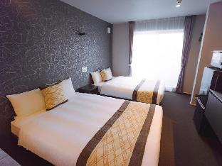 Grand Base Hakata Bay