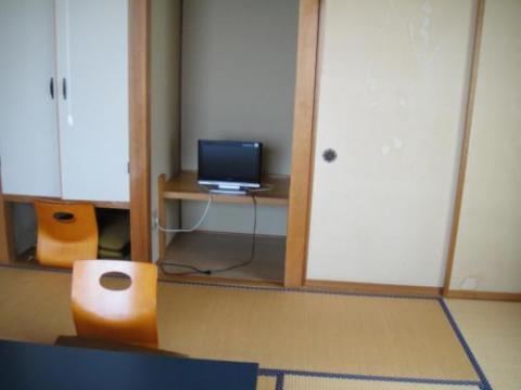 梧三荘