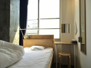 ニューワールドイン