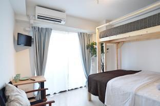 Uro Apartment Tsuruhashi Station