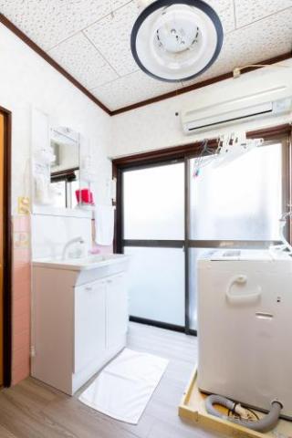 Family house (private house)